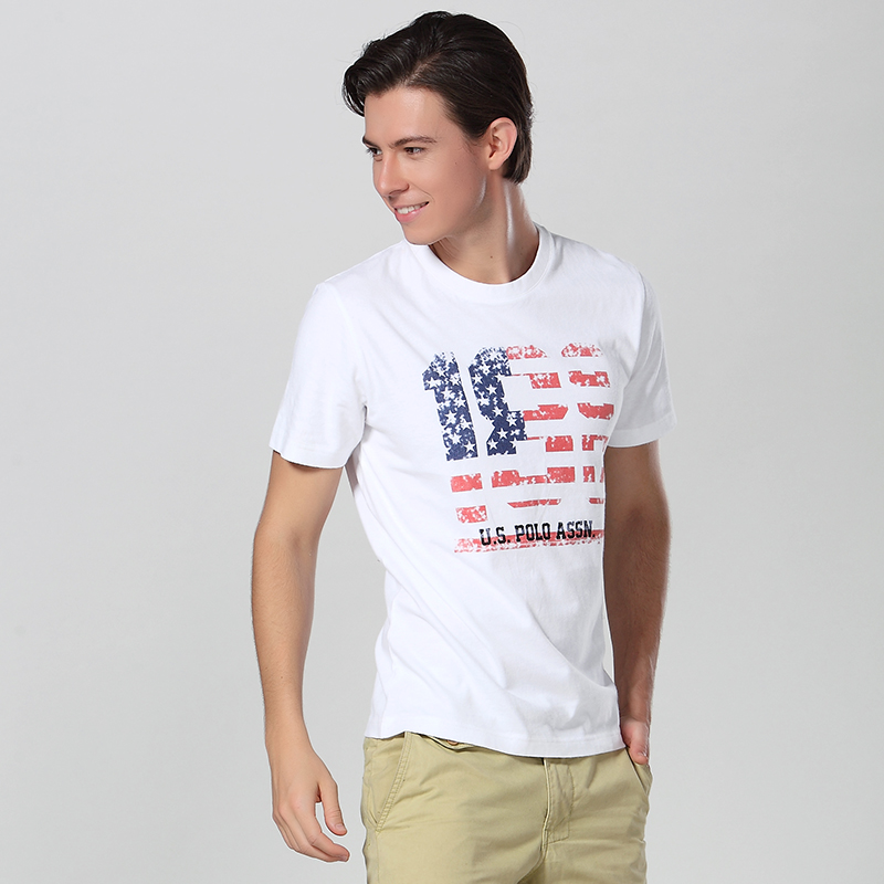 White T Shirt With Front Chest Print Logo