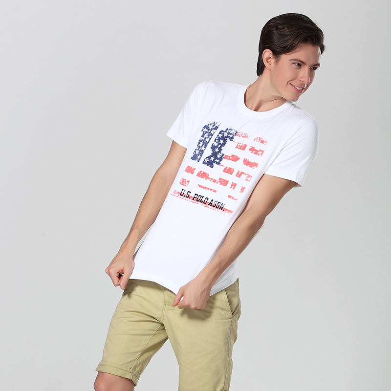 White T Shirt With Front Chest Print Logo